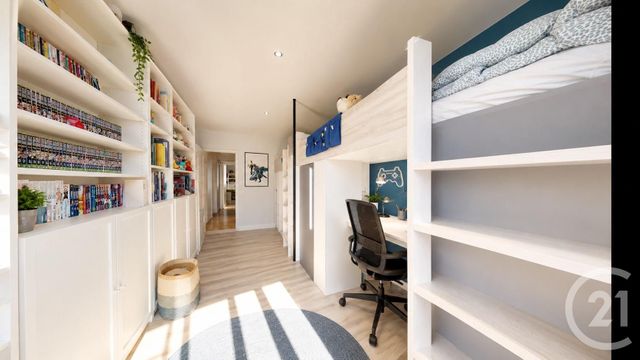 Appartement F3 à vendre - 3 pièces - 74.16 m2 - PANTIN - 93 - ILE-DE-FRANCE - Century 21 Immo Conseil