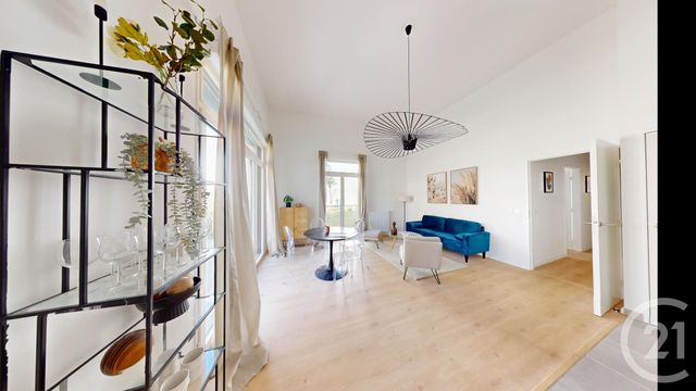 Appartement à vendre - 3 pièces - 67.84 m2 - AUBERVILLIERS - 93 - ILE-DE-FRANCE - Century 21 Immo Conseil