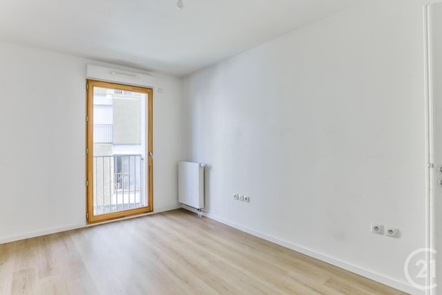 Appartement F4 à louer - 4 pièces - 85.2 m2 - AUBERVILLIERS - 93 - ILE-DE-FRANCE - Century 21 Immo Conseil