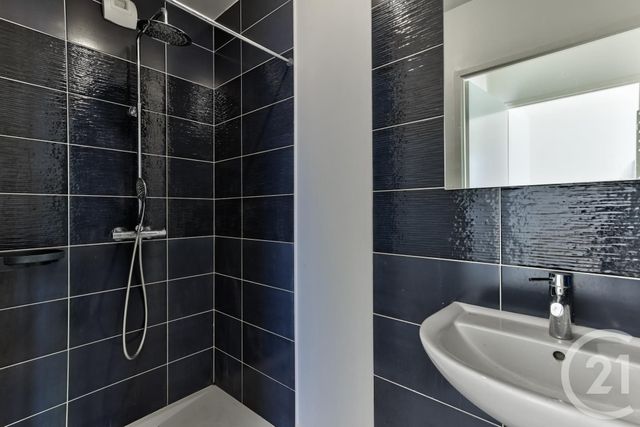 Appartement F4 à louer - 4 pièces - 85.2 m2 - AUBERVILLIERS - 93 - ILE-DE-FRANCE - Century 21 Immo Conseil
