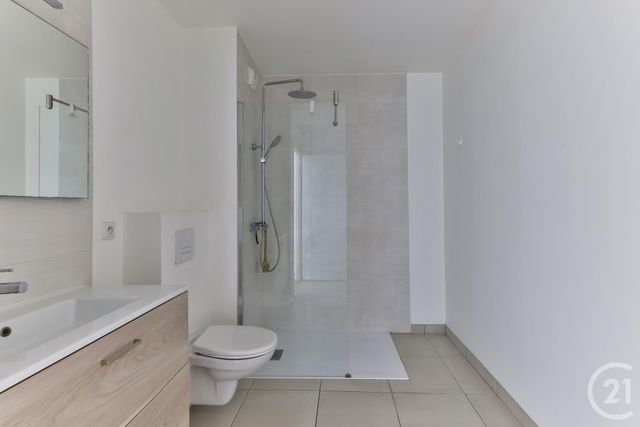 Appartement F4 à louer - 4 pièces - 85.2 m2 - AUBERVILLIERS - 93 - ILE-DE-FRANCE - Century 21 Immo Conseil
