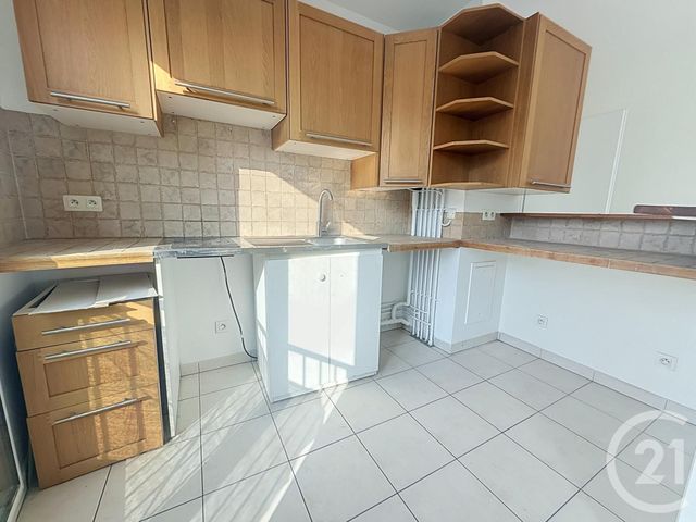 Appartement F2 à vendre - 2 pièces - 41.12 m2 - AUBERVILLIERS - 93 - ILE-DE-FRANCE - Century 21 Immo Conseil
