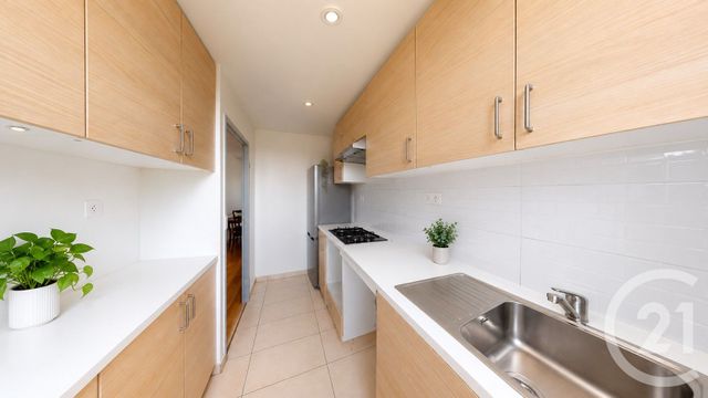 Appartement F3 à louer - 3 pièces - 52.0 m2 - AUBERVILLIERS - 93 - ILE-DE-FRANCE - Century 21 Immo Conseil