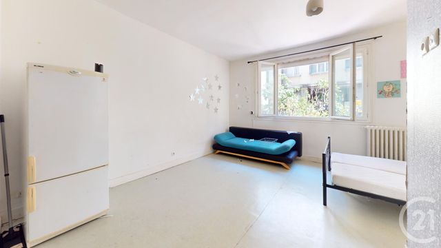 Appartement Chambre à vendre - 1 pièce - 25.42 m2 - AUBERVILLIERS - 93 - ILE-DE-FRANCE - Century 21 Immo Conseil