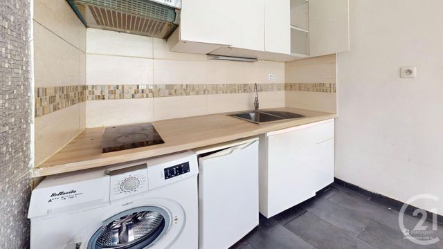 Appartement Chambre à vendre - 1 pièce - 25.42 m2 - AUBERVILLIERS - 93 - ILE-DE-FRANCE - Century 21 Immo Conseil
