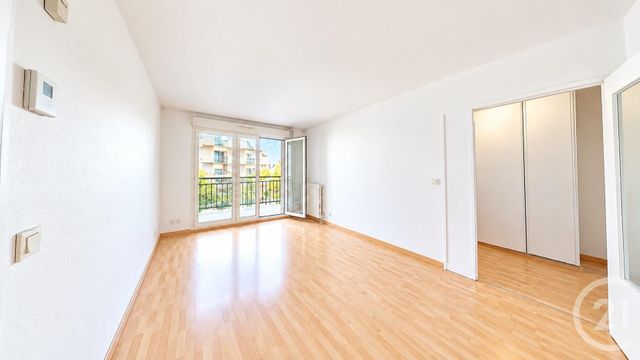 Appartement F3 à vendre AUBERVILLIERS