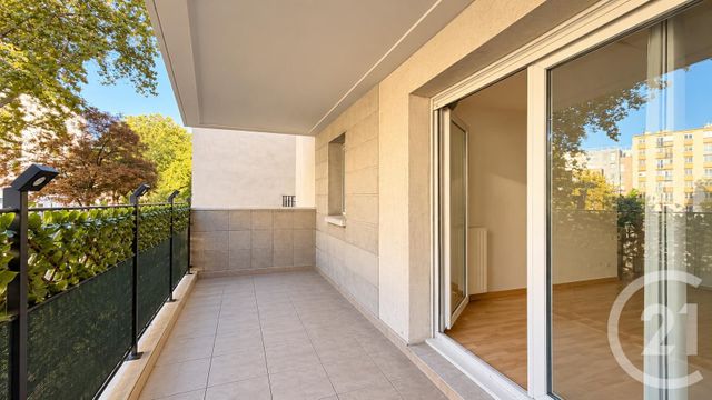 Appartement F3 à vendre - 3 pièces - 55.0 m2 - AUBERVILLIERS - 93 - ILE-DE-FRANCE - Century 21 Immo Conseil