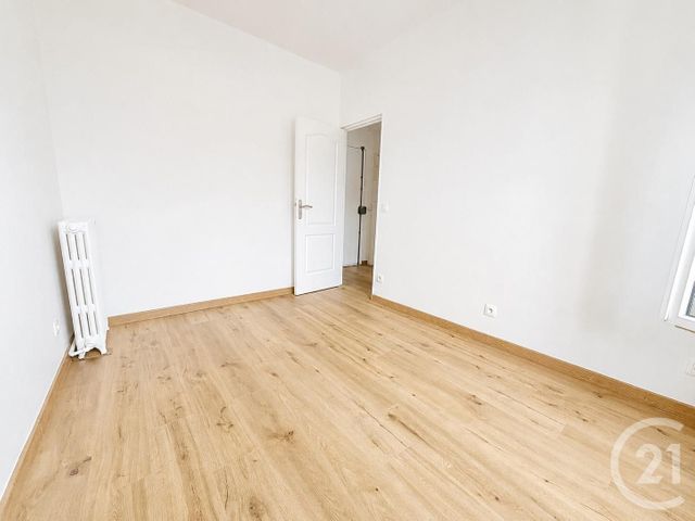 Appartement F2 à vendre - 2 pièces - 32.0 m2 - AUBERVILLIERS - 93 - ILE-DE-FRANCE - Century 21 Immo Conseil