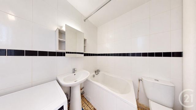 Appartement F1 à vendre - 1 pièce - 26.0 m2 - AUBERVILLIERS - 93 - ILE-DE-FRANCE - Century 21 Immo Conseil