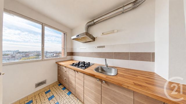 Appartement F1 à vendre - 1 pièce - 26.0 m2 - AUBERVILLIERS - 93 - ILE-DE-FRANCE - Century 21 Immo Conseil