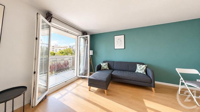 Appartement à vendre - 4 pièces - 75.53 m2 - AUBERVILLIERS - 93 - ILE-DE-FRANCE - Century 21 Immo Conseil