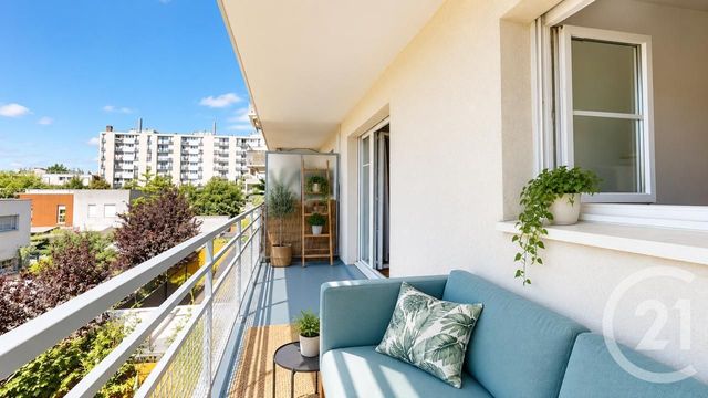 Appartement à vendre - 4 pièces - 75.53 m2 - AUBERVILLIERS - 93 - ILE-DE-FRANCE - Century 21 Immo Conseil