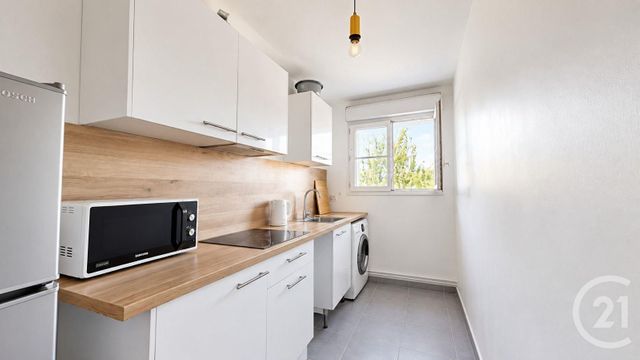 Appartement à vendre - 4 pièces - 75.53 m2 - AUBERVILLIERS - 93 - ILE-DE-FRANCE - Century 21 Immo Conseil