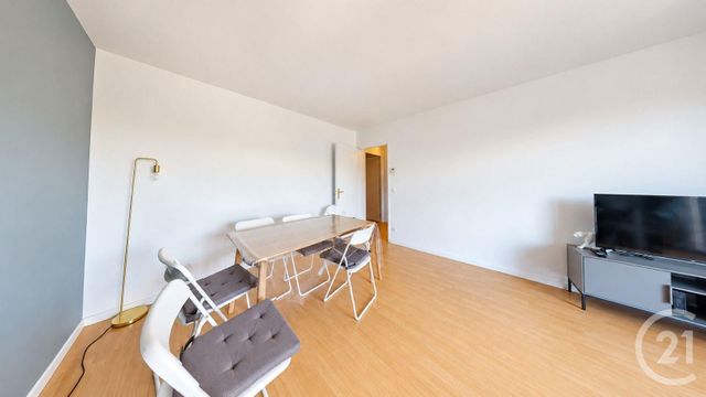 Appartement à vendre - 4 pièces - 75.53 m2 - AUBERVILLIERS - 93 - ILE-DE-FRANCE - Century 21 Immo Conseil