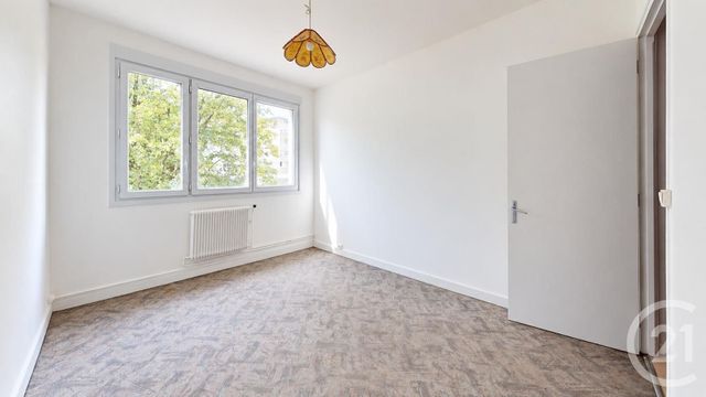 Appartement F4 à vendre - 4 pièces - 68.0 m2 - AUBERVILLIERS - 93 - ILE-DE-FRANCE - Century 21 Immo Conseil