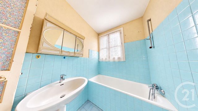 Appartement F3 à vendre - 3 pièces - 54.0 m2 - AUBERVILLIERS - 93 - ILE-DE-FRANCE - Century 21 Immo Conseil