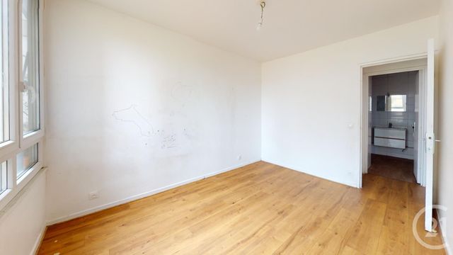 Appartement F3 à vendre - 3 pièces - 61.59 m2 - AUBERVILLIERS - 93 - ILE-DE-FRANCE - Century 21 Immo Conseil