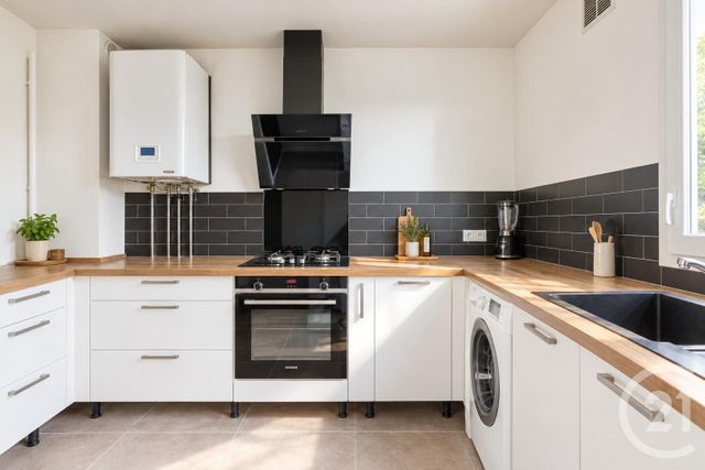 Appartement F2 à vendre - 2 pièces - 56.43 m2 - AUBERVILLIERS - 93 - ILE-DE-FRANCE - Century 21 Immo Conseil