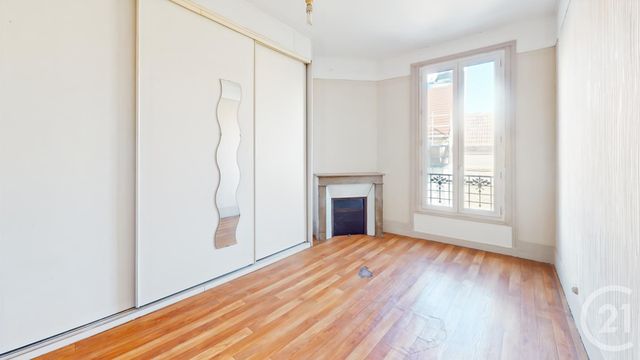 Appartement F4 à vendre - 4 pièces - 60.0 m2 - AUBERVILLIERS - 93 - ILE-DE-FRANCE - Century 21 Immo Conseil