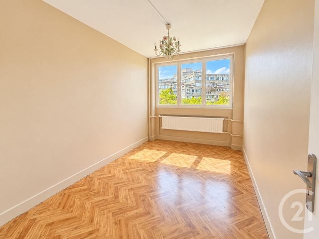 Appartement F3 à louer - 4 pièces - 65.0 m2 - AUBERVILLIERS - 93 - ILE-DE-FRANCE - Century 21 Immo Conseil