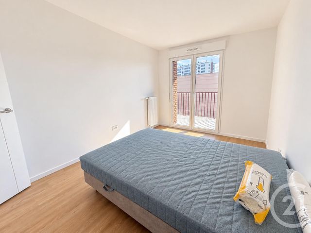 Appartement F2 à louer - 2 pièces - 47.7 m2 - LA COURNEUVE - 93 - ILE-DE-FRANCE - Century 21 Immo Conseil
