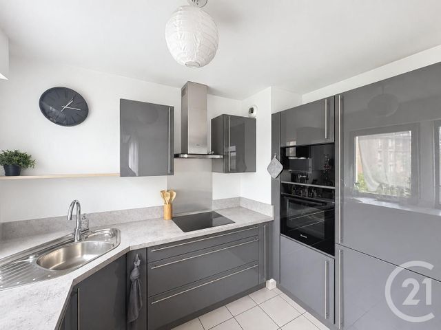 Appartement F3 à louer - 3 pièces - 62.77 m2 - AUBERVILLIERS - 93 - ILE-DE-FRANCE - Century 21 Immo Conseil