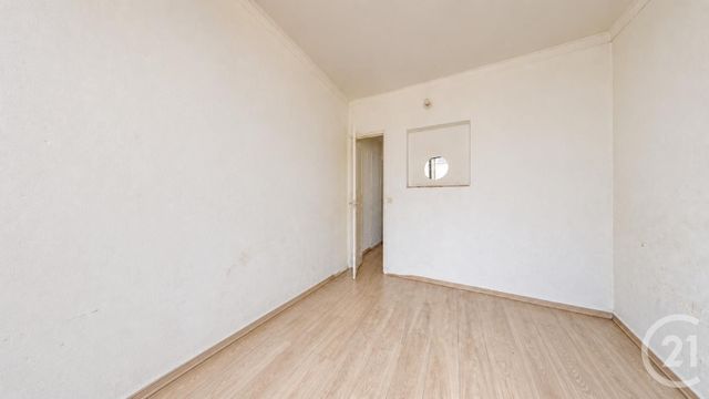 Appartement F1 à vendre AUBERVILLIERS