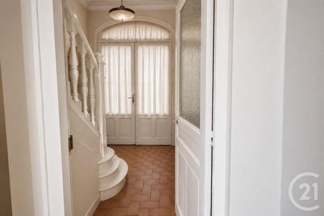 Appartement F3 bis à vendre - 3 pièces - 98.05 m2 - AUBERVILLIERS - 93 - ILE-DE-FRANCE - Century 21 Immo Conseil