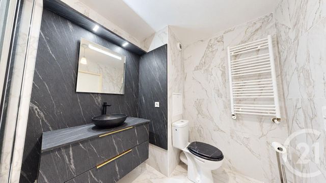 Appartement F3 à vendre - 3 pièces - 54.29 m2 - AUBERVILLIERS - 93 - ILE-DE-FRANCE - Century 21 Immo Conseil