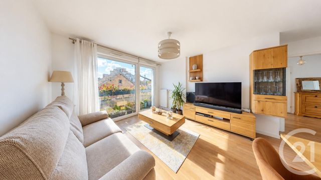 Appartement F3 à vendre - 3 pièces - 54.29 m2 - AUBERVILLIERS - 93 - ILE-DE-FRANCE - Century 21 Immo Conseil